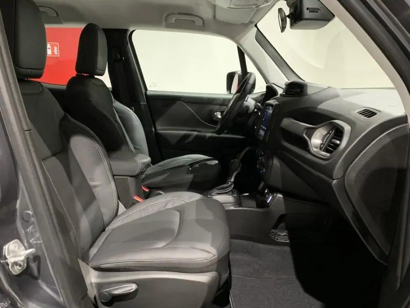 Occasion Jeep Renegade Limited e-Hybrid MHEV GREY 23