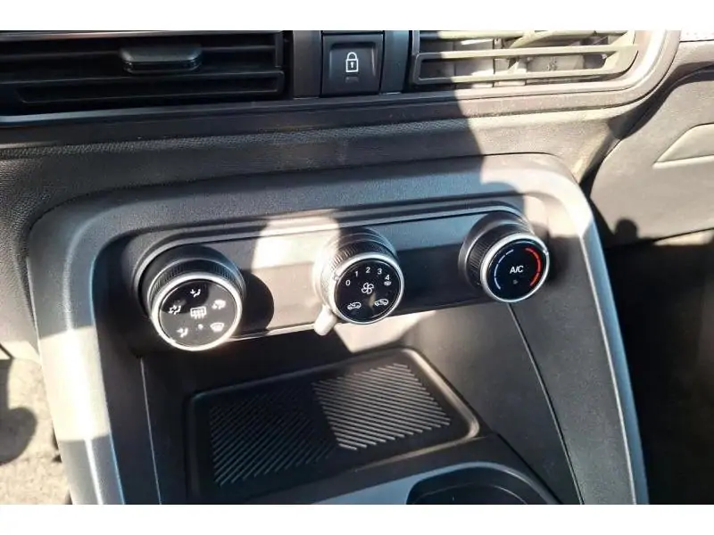 VEHICLE__CONDITION_SERVICE Citroën C3 PLUS GREY 15