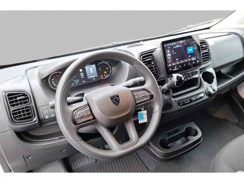 VEHICLE__CONDITION_SERVICE Peugeot Boxer 435 L3H2 140 3T trekvermogen WHITE 11