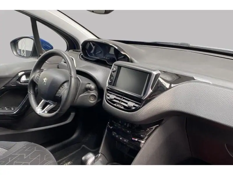 Occasion Peugeot 2008 Signature BLUE 2