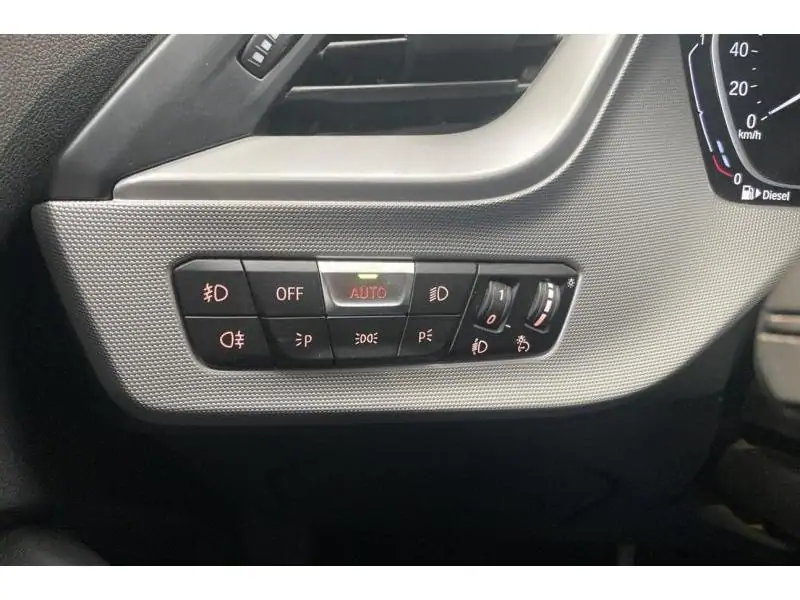 Occasion BMW Serie 1 116 d GREY 21
