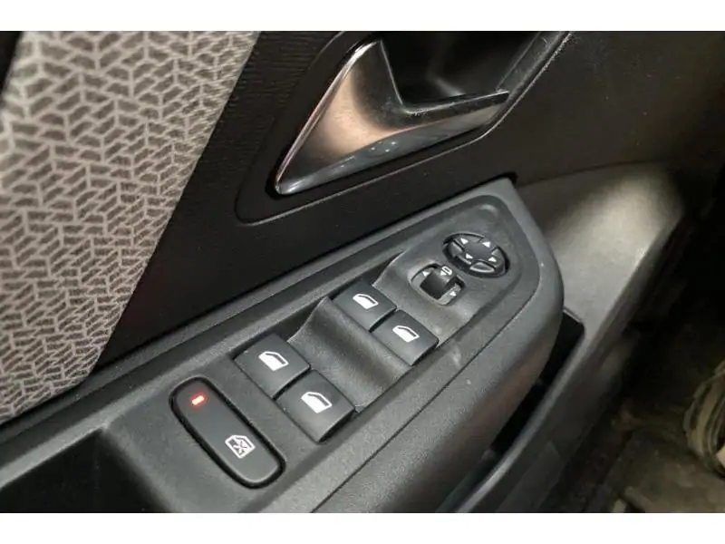 Occasion Citroen C4 Shine GREY 19