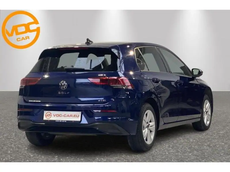 Occasie Volkswagen Golf VIII Life 1.0 eTSI DSG BLUE 3