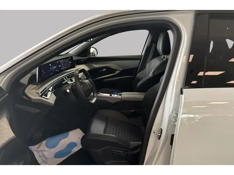 VEHICLE__CONDITION_SERVICE Peugeot 3008 Allure Hybrid 136 e-DSC6 WHITE 10