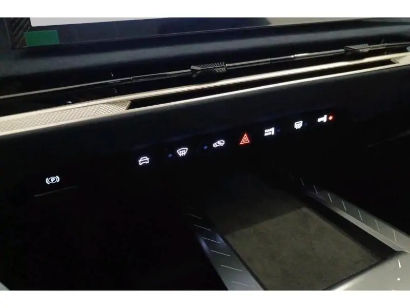 VEHICLE__CONDITION_SERVICE DS Automobiles DS N°8 FWD LONG RANGE BLUE 15