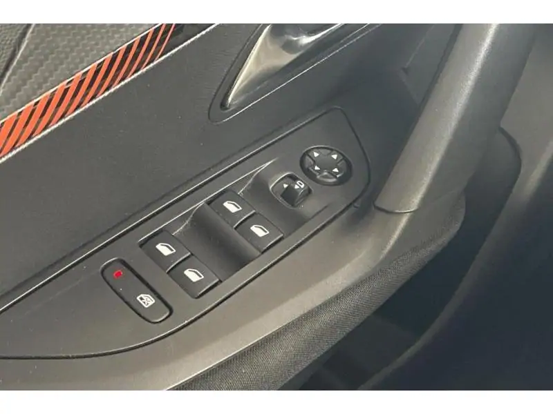 Occasion Peugeot 2008 Active Pack - GPS - CAMERA GREY 24