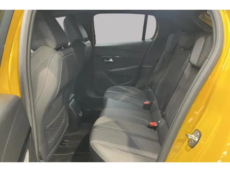 Occasion Peugeot 208 gt YELLOW 18