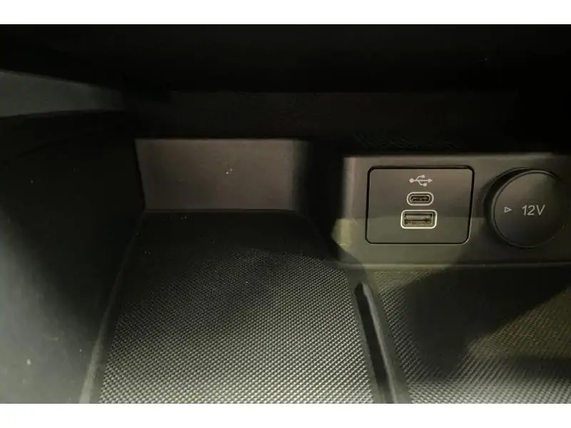 Occasion Ford Kuga Trend* Gps & Détecteurs obstacles BLACK 34