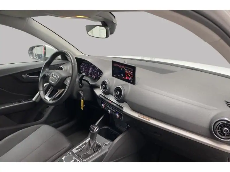 Occasion Audi Q2 Advanced * Caméra de recul GPS WHITE 2