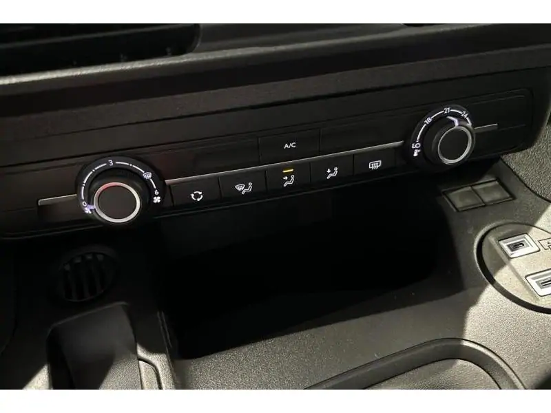 VEHICLE__CONDITION_SERVICE Peugeot Rifter ALLURE 110 BLACK 15