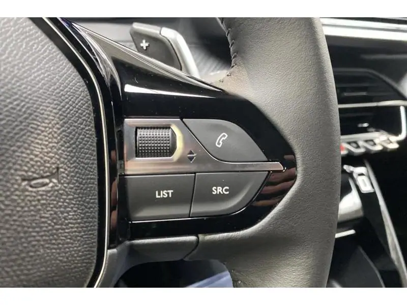 Occasion Peugeot 2008 ALLURE BLUE 26