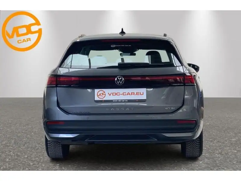 Occasion Volkswagen Passat Variant 1.5 eTSI DSG7 Business Premium GREY 7