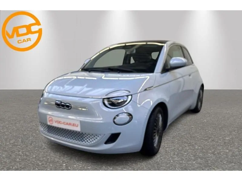 72403 - Fiat 500e