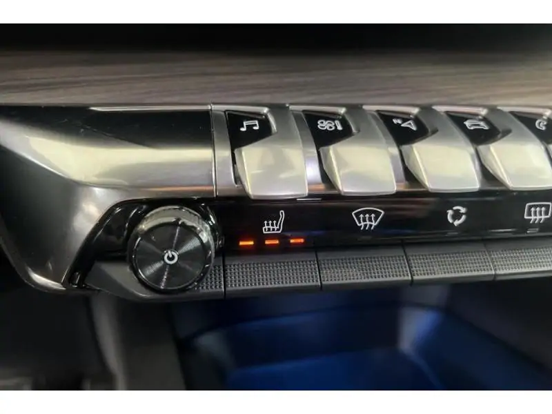 Occasion Peugeot 5008 GT BLUE 33