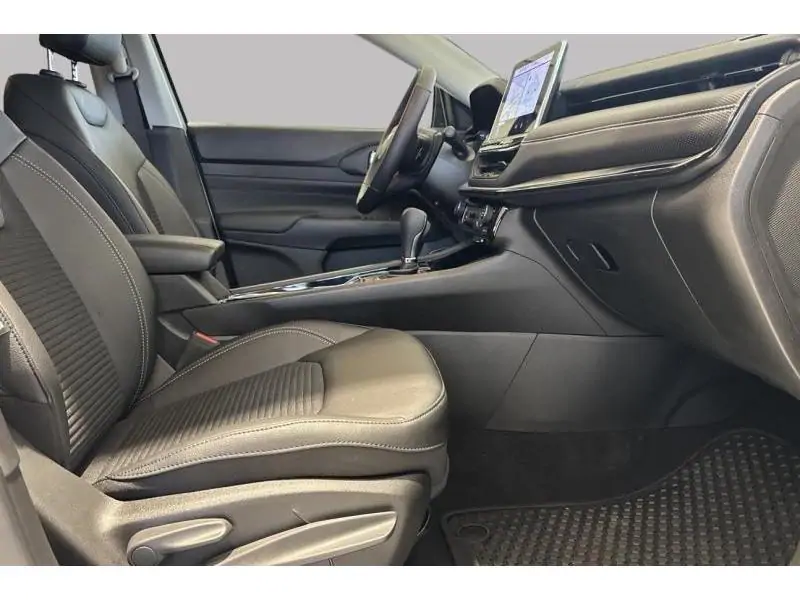 VEHICLE__CONDITION_SERVICE Jeep Compass Night Eagle My23 1.3 T4 PHEV 1 WHITE 8