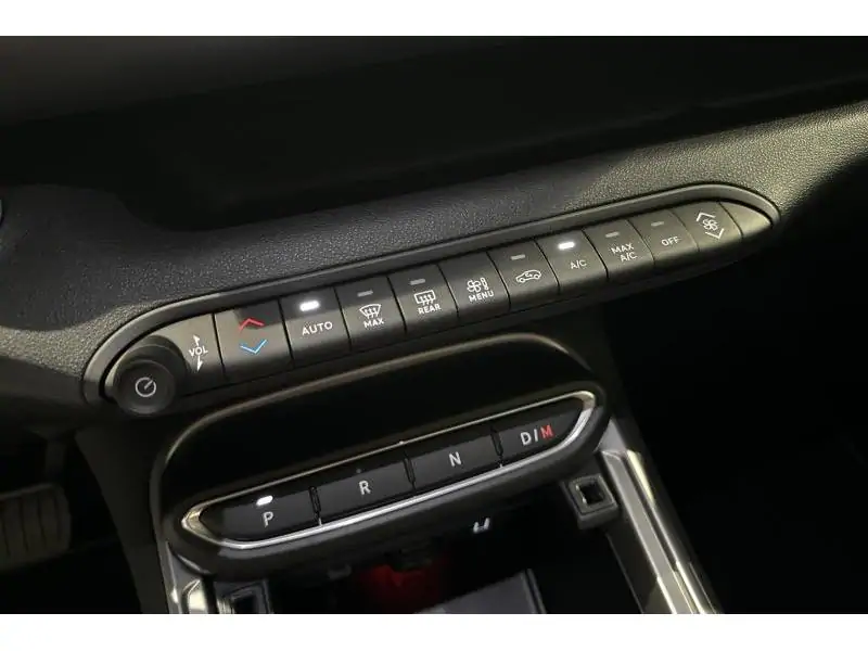 VEHICLE__CONDITION_SERVICE Jeep Avenger 4xe My25 Upland BEIGE 15