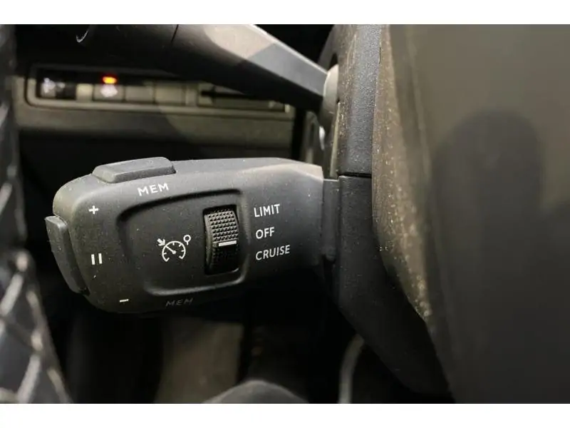 Occasion Peugeot 3008 Allure GREY 24