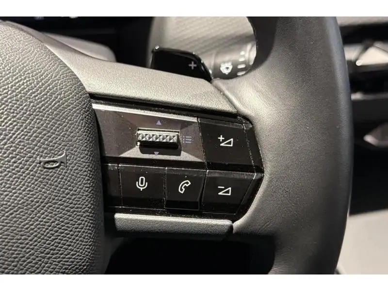 Occasion DS Automobiles DS 4 CROSS TROCADERO 1.6 180 PK GREY 32