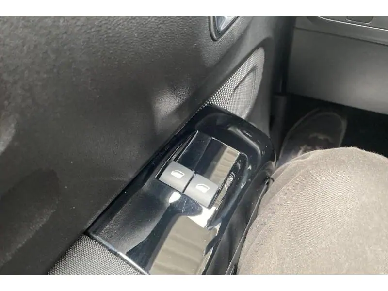 Occasion Citroen C3 Max 1.2 110 eat6 GREY 17
