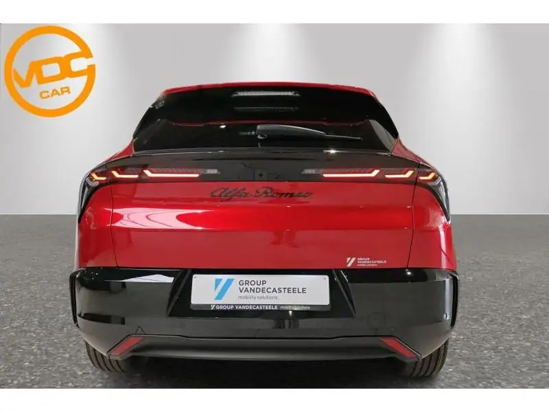 VEHICLE__CONDITION_SERVICE Alfa Romeo Junior Elettrica My25 Bev 1 RED 7