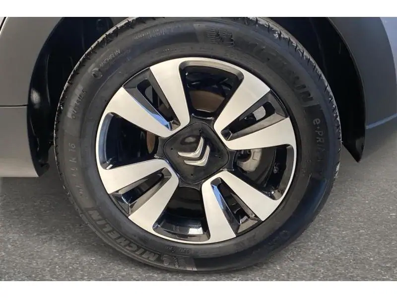 Occasion Citroen C3 MAX 110 pk GREY 20