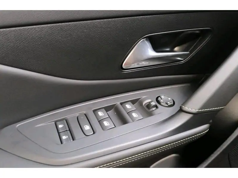 VEHICLE__CONDITION_SERVICE Peugeot 408 GT exclusive full option GREY 17