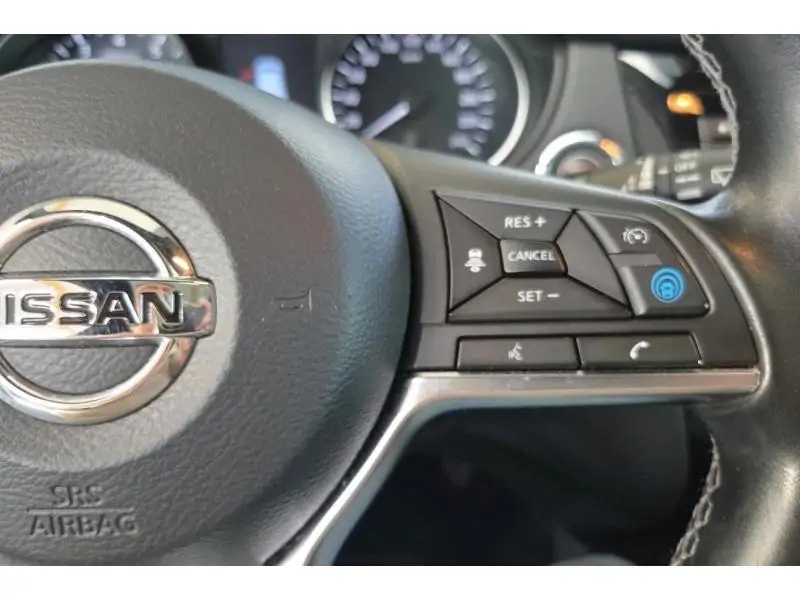 Occasion Nissan Qashqai Luxe WHITE 29