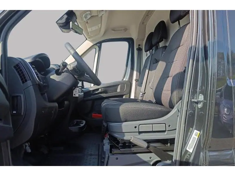 VEHICLE__CONDITION_SERVICE Peugeot Boxer 335 L3H2 180pk autom BLACK 10