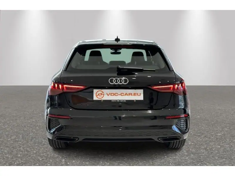 Occasie Audi A3 PHEV - S-Line - Matrix BLACK 7