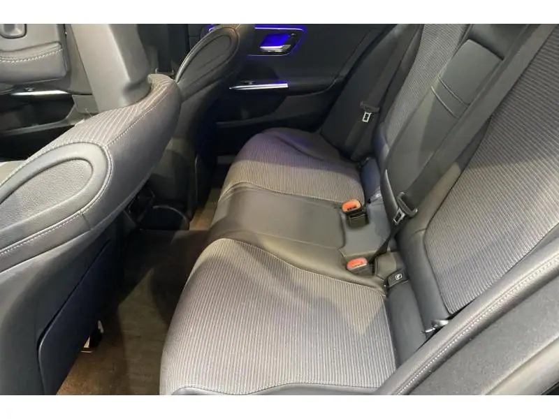 Occasion Mercedes-Benz C 180 Classe C MHEV BLACK 18