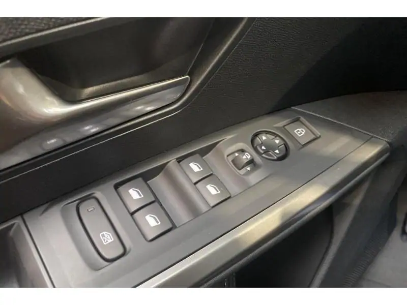 Occasion Peugeot 5008 III & e- Allure GREY 17