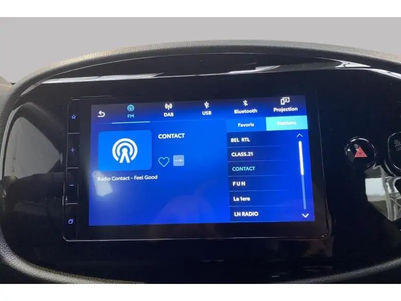 Occasion Toyota Aygo X Play BLUE 32