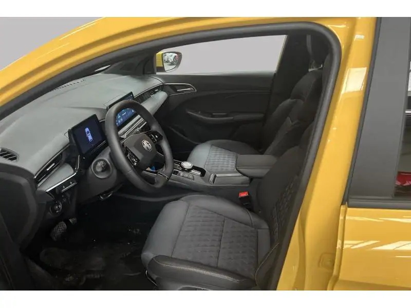 Occasion MG MG3 HEV LUXURY YELLOW 10