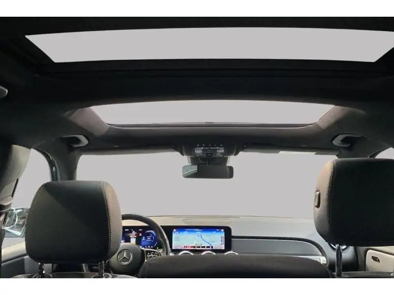 Occasie Mercedes-Benz GLB 200 GLB d BLUE 22