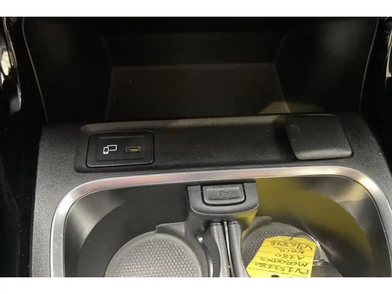 Occasion Mercedes-Benz A 180 Classe A* NAVI Caméra BLACK 34