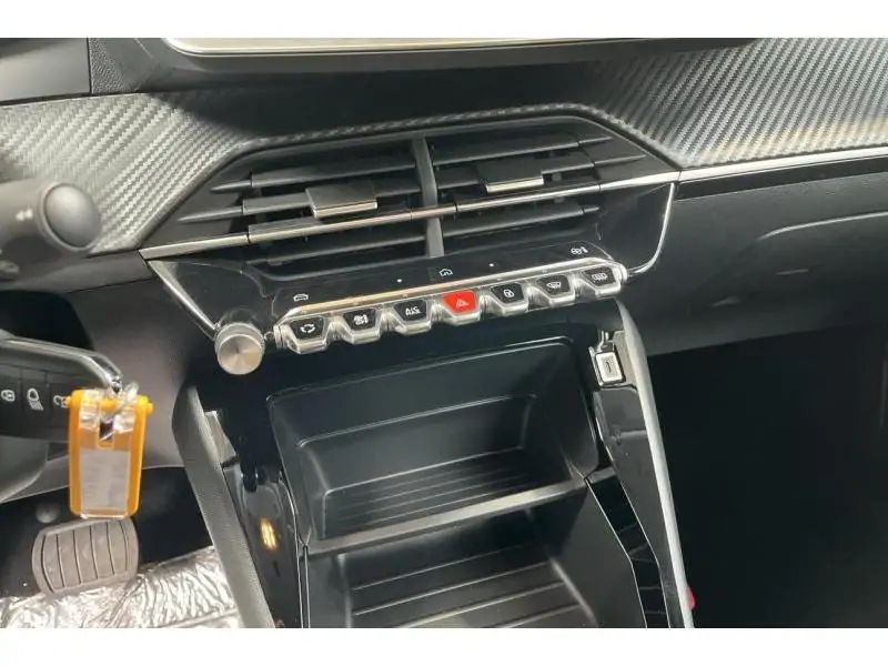 Occasion Peugeot 208 STYLE WHITE 14