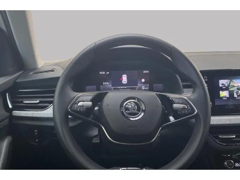 Occasion Skoda Kamiq Style 1.5 TSI 150 WHITE 12