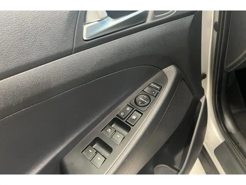 Occasion Hyundai Tucson SUV MANUAL GREY 19