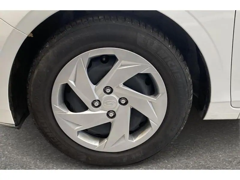 Occasion Hyundai i20 Berline MANUAL WHITE 21