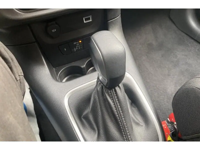 Occasion Citroen C3 Max 1.2 110 EAT6 GREY 16