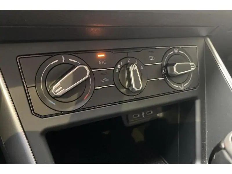 Occasion Volkswagen Polo VI Life GREY 15