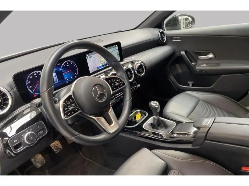 Occasion Mercedes-Benz A 180 Classe A * Navi Caméra BLACK 9