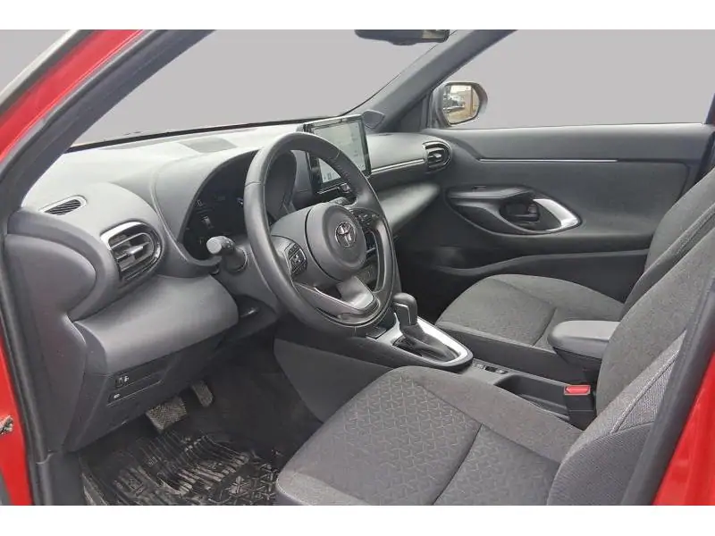 Occasion Toyota Yaris Cross RED 9