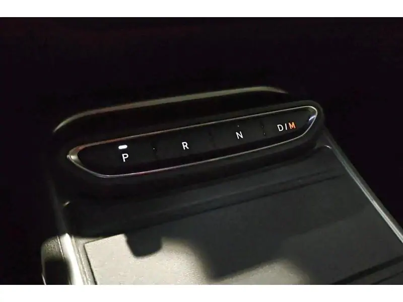 VEHICLE__CONDITION_SERVICE Jeep Avenger Altitude - 4X2- 1.2L 110hp e-Hybrid e-DCT6 BLACK 16