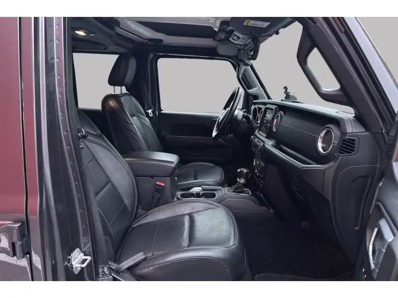 Occasion Jeep Wrangler SAHARA UNLIMITED GREY 8