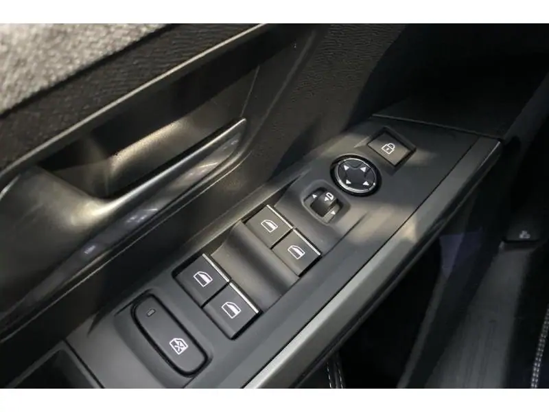 Occasion Peugeot 3008 NEW GT HYBRID GREY 17