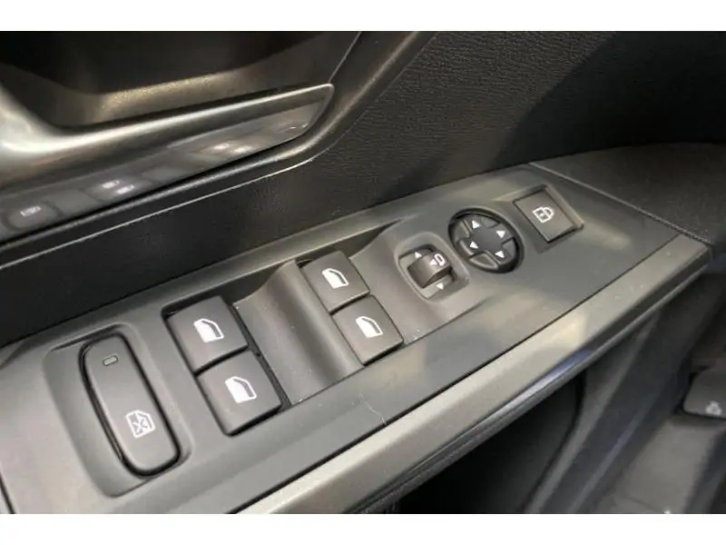 Occasion Peugeot 3008 Allure - HYBRID 145 PK GREY 17