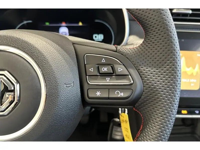 Occasion MG ZS Luxury - Camera - Carplay BLACK 15