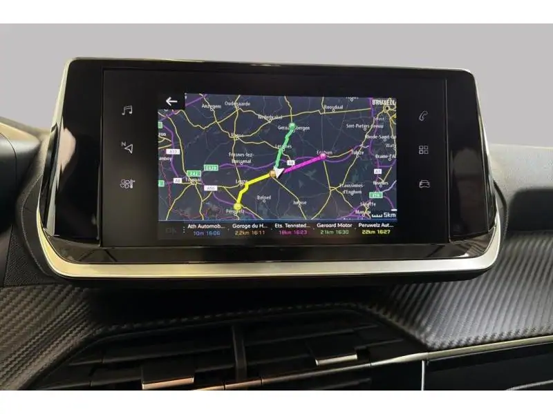 Occasion Peugeot 208 style YELLOW 13