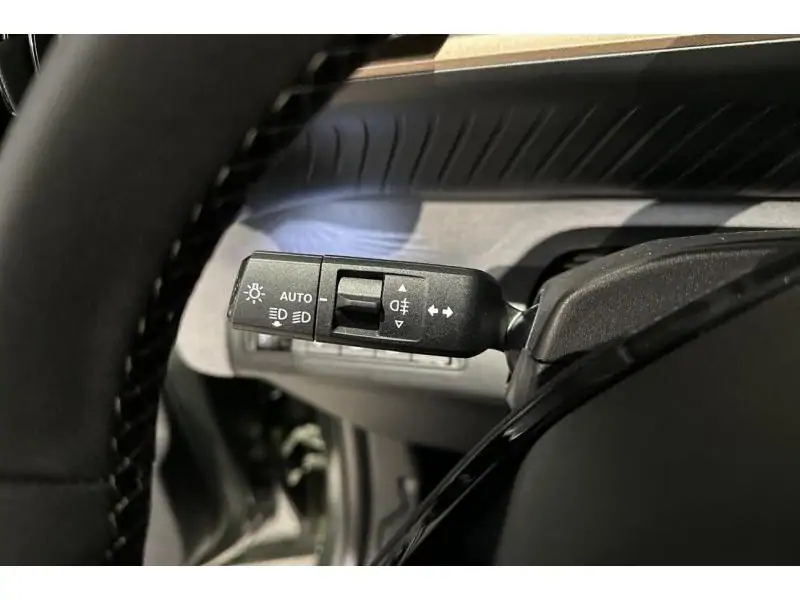 VEHICLE__CONDITION_SERVICE Citroen C3 Aircross Turbo 100 ch Manual GREEN 22